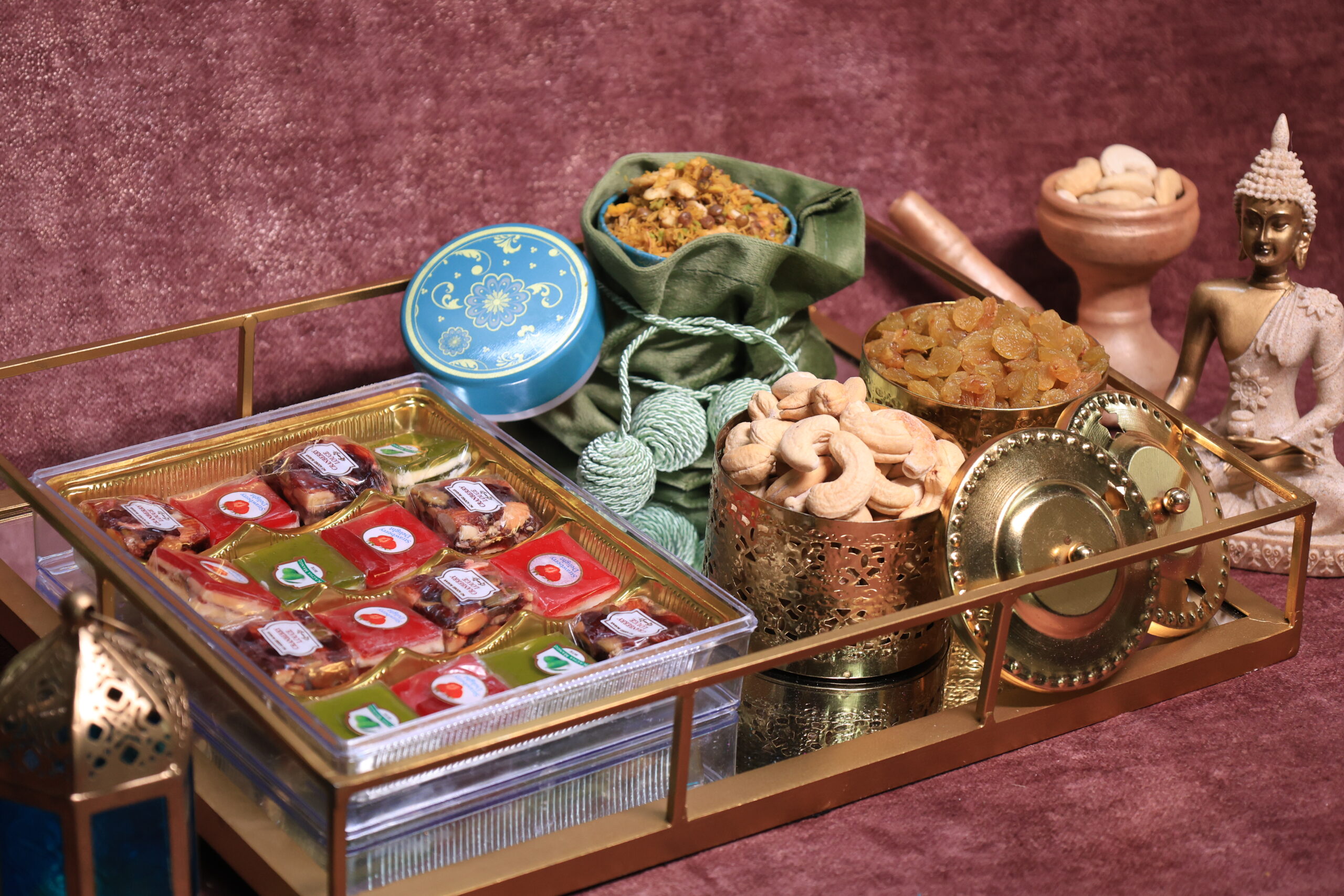 Kaju, Kismis, Namkeen & Bites